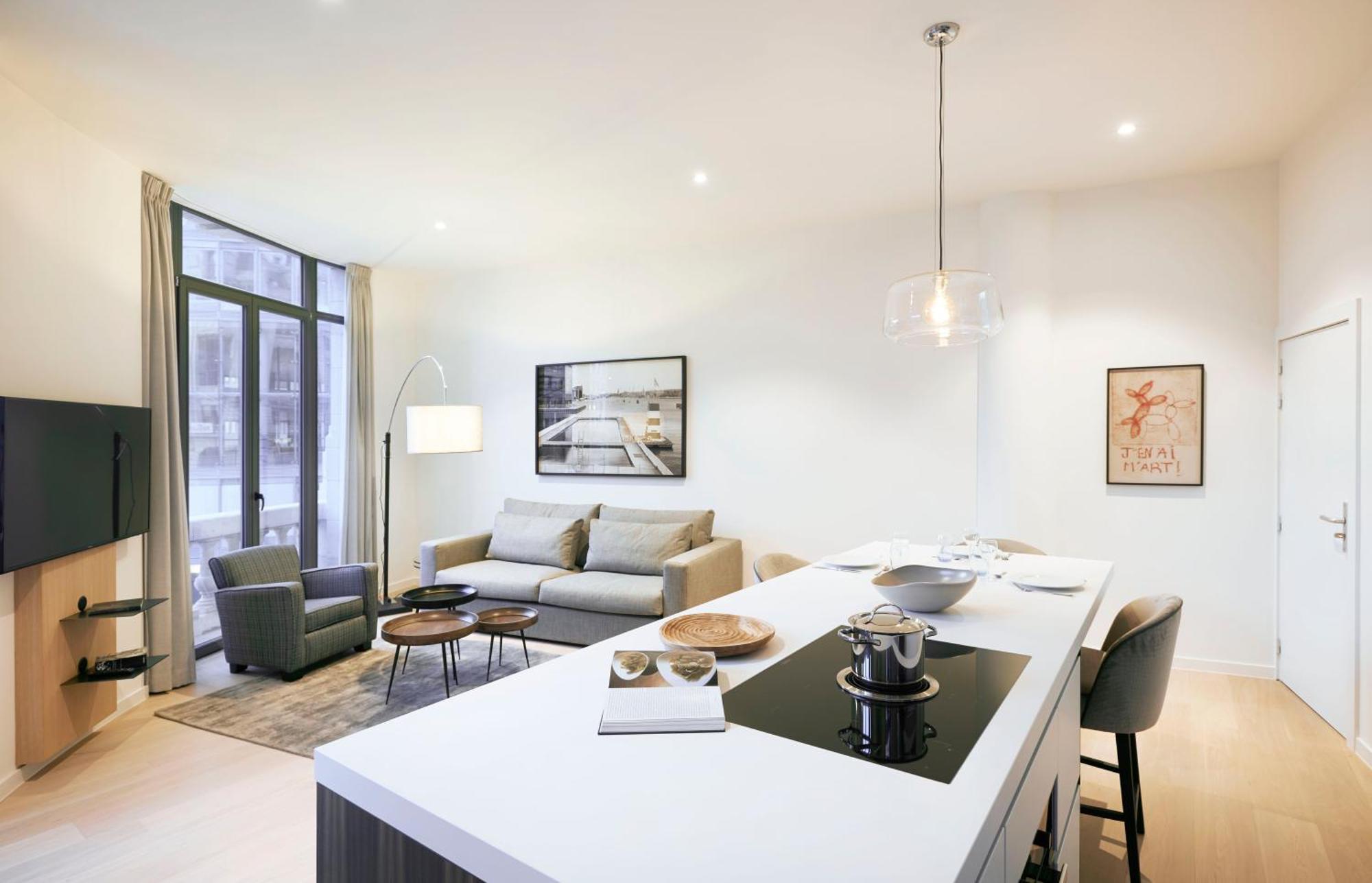 Modern Central 1Br Suite - 90 Sqm بروكسل المظهر الخارجي الصورة